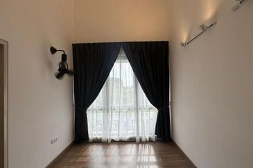 Corner Lot 2-Storey Link House, Jalan Ulek Mayang, Bandar Bukit Raja, Klang, Selangor
