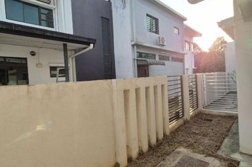 Renovated 22x75 Two Storey Terrace (Avani) @ Jalan Rodat Bandar Bukit Raja Klang