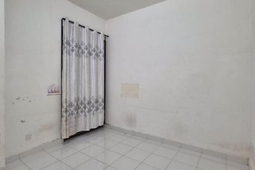 Renovated 22x75 Two Storey Terrace (Avani) @ Jalan Rodat Bandar Bukit Raja Klang