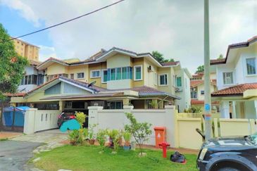 End Lot Double Storey Terrace Kelana Idaman, Petaling Jaya (Near LRT Ara Damansara)