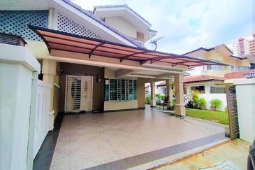 End Lot Double Storey Terrace Kelana Idaman, Petaling Jaya (Near LRT Ara Damansara)