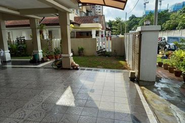 End Lot Double Storey Terrace Kelana Idaman, Petaling Jaya (Near LRT Ara Damansara)