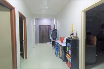 End Lot Double Storey Terrace Kelana Idaman, Petaling Jaya (Near LRT Ara Damansara)