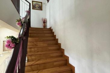 Renovated Double Storey Corner Lot @ Bandar Bukit Raja Klang