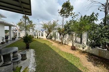 Renovated Double Storey Corner Lot @ Bandar Bukit Raja Klang