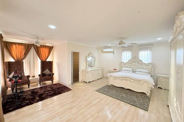 Double Storey Semi-D @ Nusa Suria Bandar Puncak Alam Selangor  