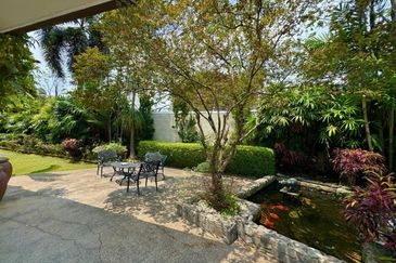 Duta Tropika 3-Storey Bungalow @ Solaris Dutamas, Kuala Lumpur