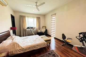 Duta Tropika 3-Storey Bungalow @ Solaris Dutamas, Kuala Lumpur
