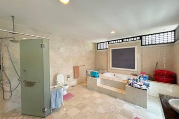 Duta Tropika 3-Storey Bungalow @ Solaris Dutamas, Kuala Lumpur