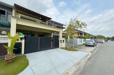 2 Storey Terrace Casira 2 (Facing Open) @ Bandar Bukit Raja Klang