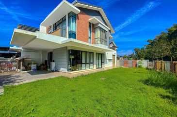 Double Storey Corner Lot @ Elmina West, U16, Shah Alam