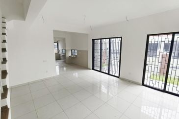 Elmina Green Three @ City of Elmina