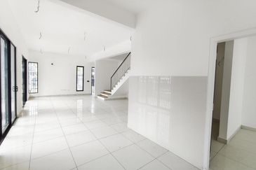 Elmina Green Three @ City of Elmina