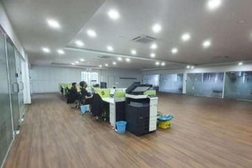 Factory Warehouse Showroom @ Glenmarie, Shah Alam