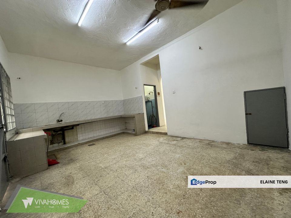 Taman Klang Utama Double Storey Value Buy Unit, Selangor, Klang