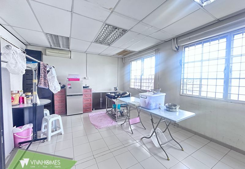 Renovated 3 Storey Link Factory for Sale 