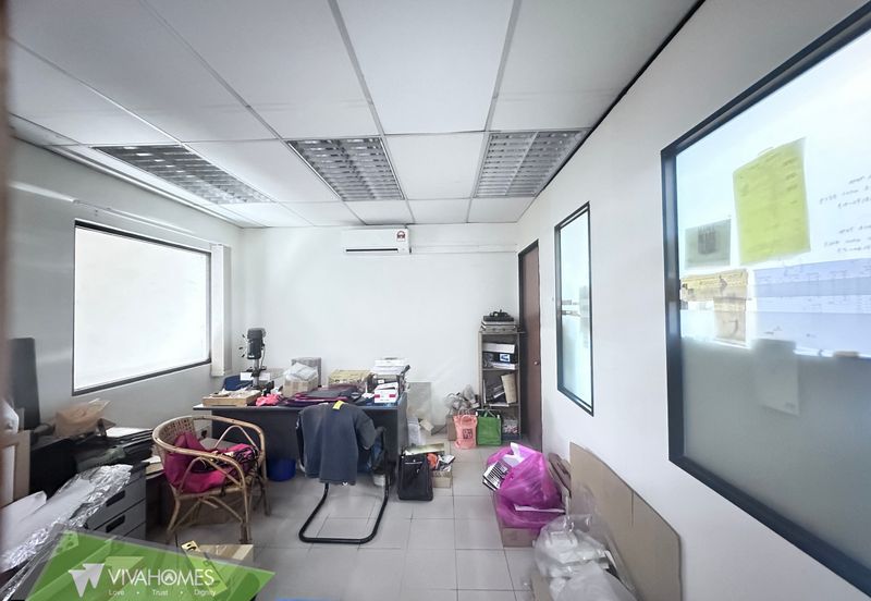 Renovated 3 Storey Link Factory for Sale 