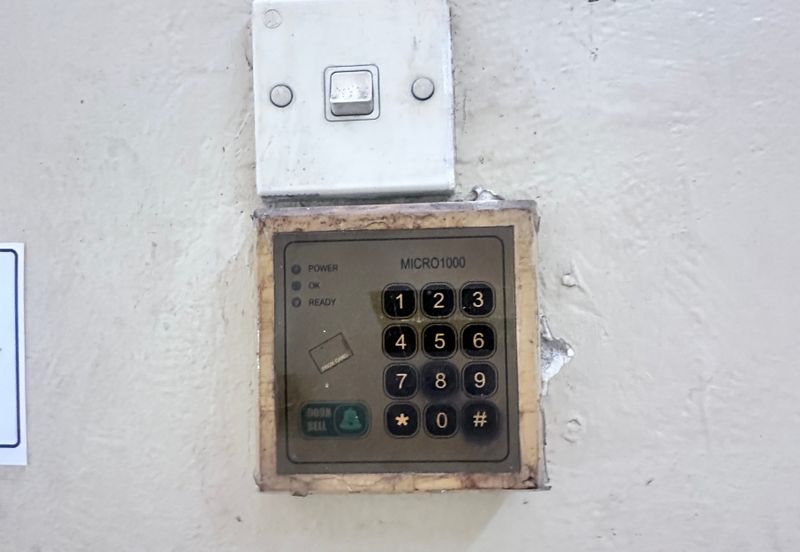 Renovated 3 Storey Link Factory for Sale 