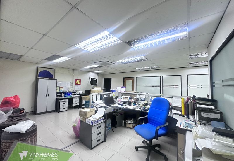 Renovated 3 Storey Link Factory for Sale 