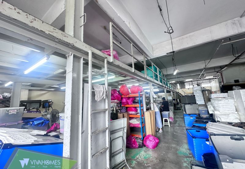 Renovated 3 Storey Link Factory for Sale 