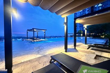 Adria Residence @ Gravit8