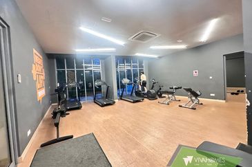 Gravit8 @ Klang South