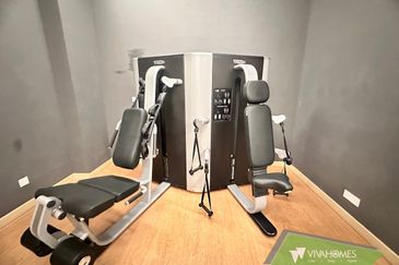 Gravit8 @ Klang South