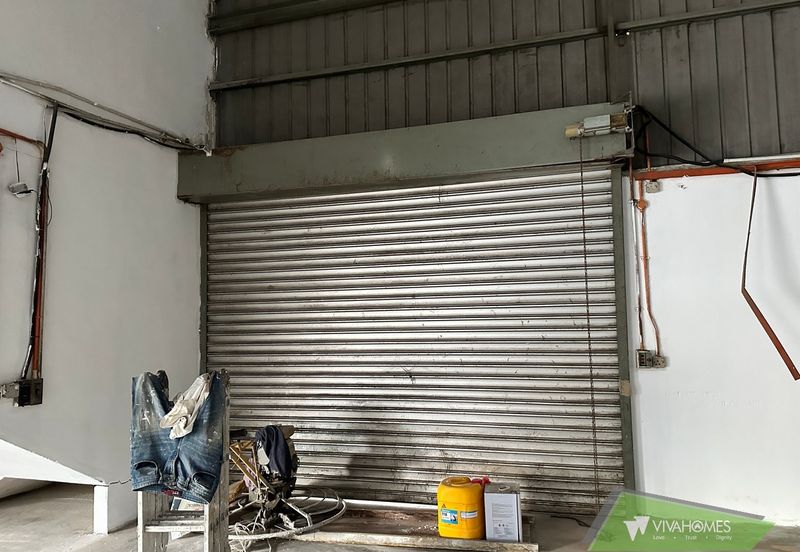 Kampung Padang Jawa Warehouse for Rent