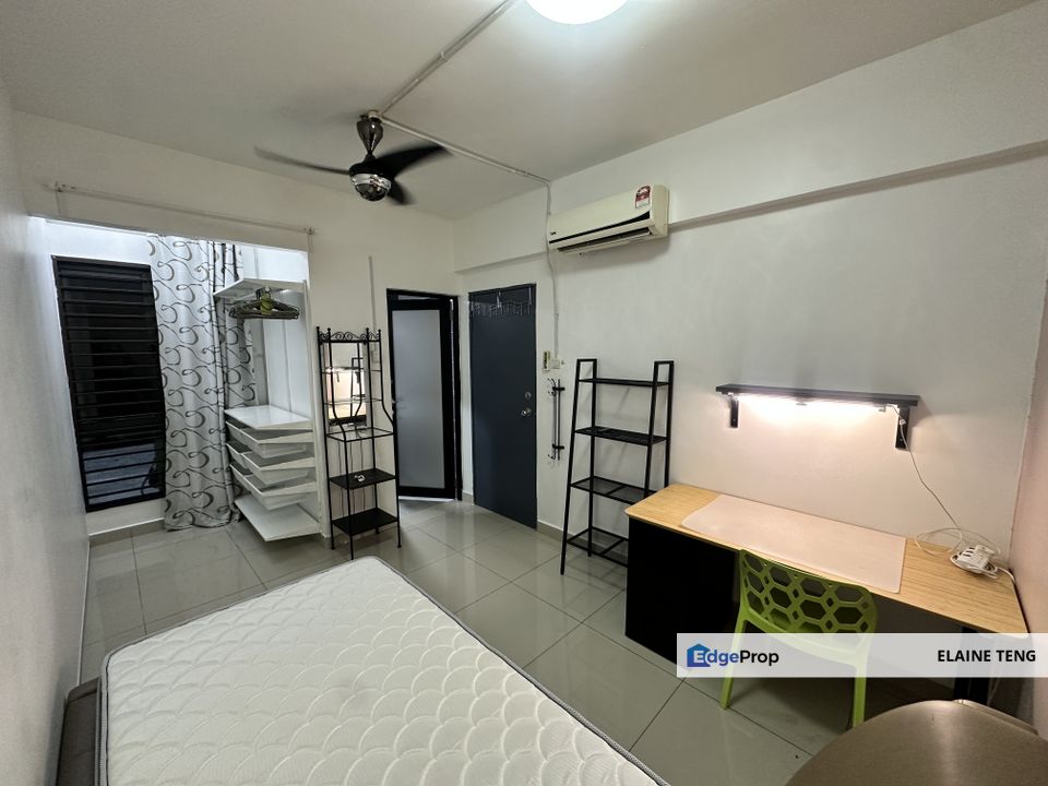 Master Room for Mixed Gender Unit for Rent, Selangor, Subang Jaya