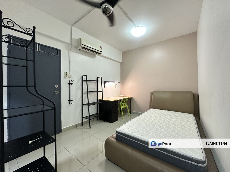 Master Room for Mixed Gender Unit for Rent, Selangor, Subang Jaya
