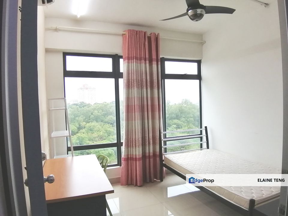 Medium Room for Mixed Gender Unit for Rent, Selangor, Subang Jaya