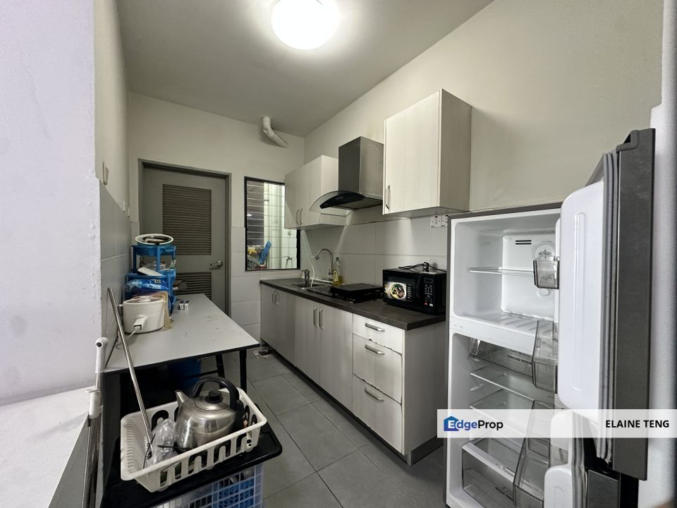 Master Room for Female Unit, Selangor, Subang Jaya