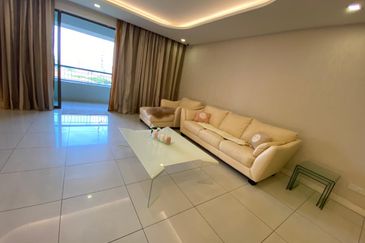 Ara Hill Condominium