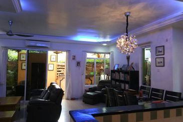 Desa ParkCity (Adora)