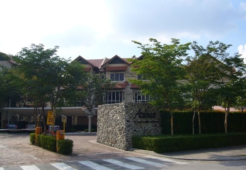 Desa ParkCity (Adora)