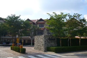 Desa ParkCity (Adora)