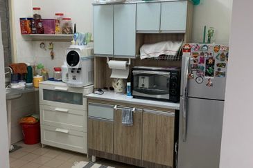 Damansara Damai 2 storey terrace house