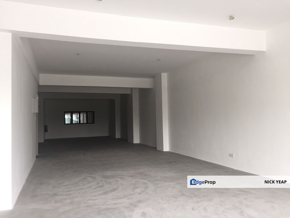 Kepong 3 Storey Shop Lot, Kuala Lumpur, Kepong