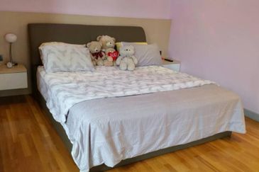 Ara Hill Condominium