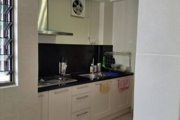 Ara Hill Condominium