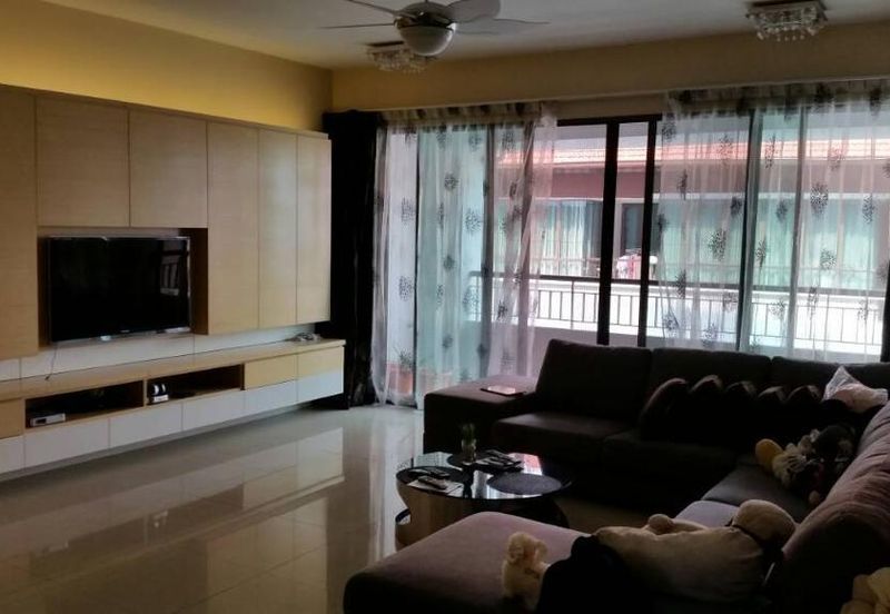 Ara Hill Condominium