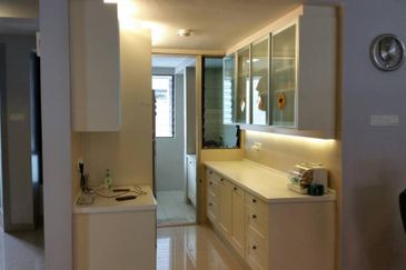 Ara Hill Condominium