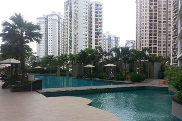 Royal Regent Sri Putramas III