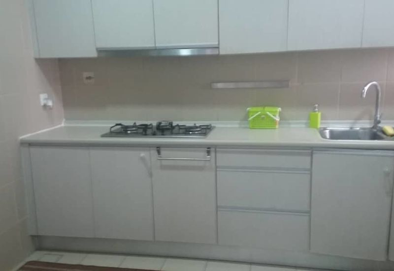 Royal Regent Sri Putramas III