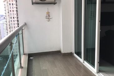 Royal Regent Sri Putramas III