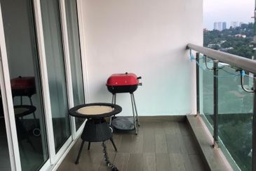 Royal Regent Sri Putramas III