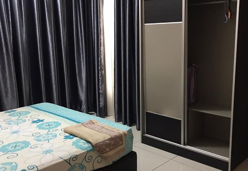 Royal Regent Sri Putramas III