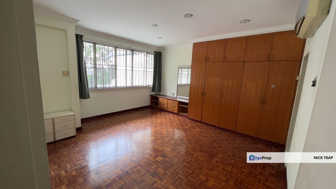 Taman Megah Petaling Jaya Semi-Detached House, Selangor, Petaling Jaya