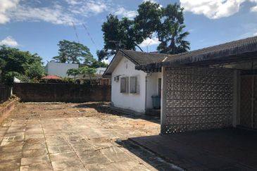 KL City Commercial Bungalow