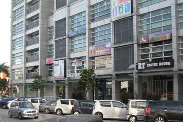 Jalan Kenari, Bandar Puchong Jaya